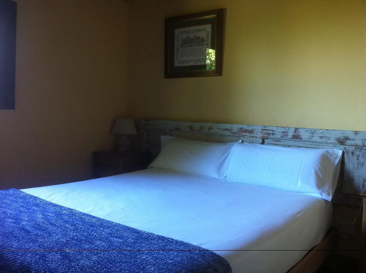 Apikale Guest House Ea Country house